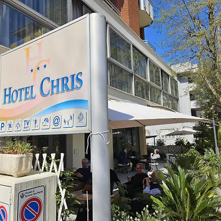 Hotel Chris 3*